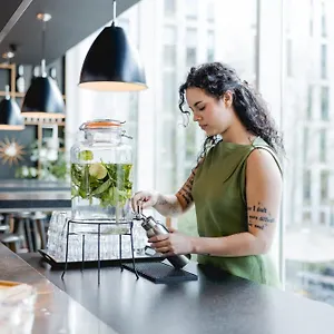 citizenm-rotterdam.thehaguehotels.net/