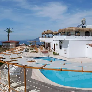 Otel Letoon, Calis